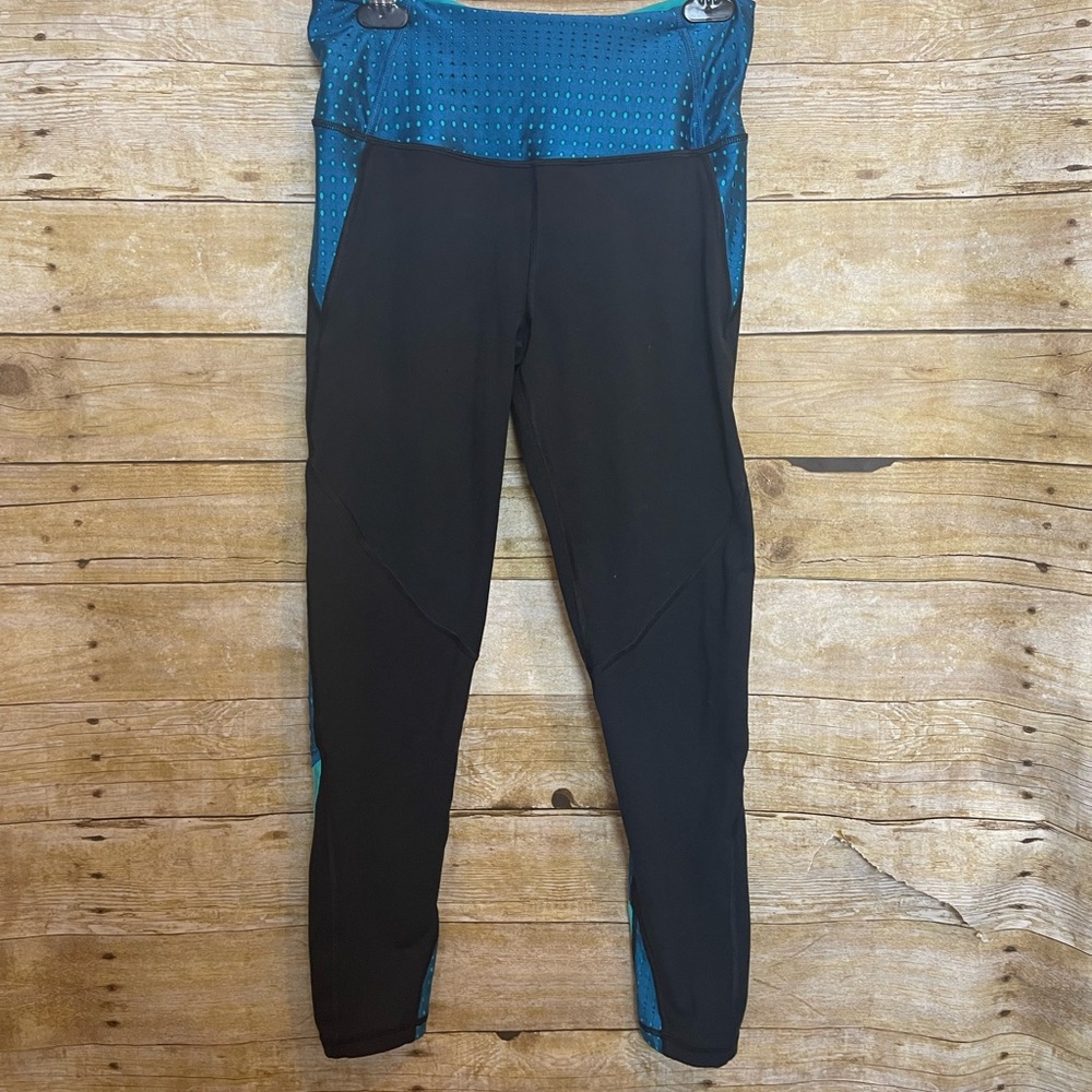 Victoria’s Secret sport short workout pants 🛍